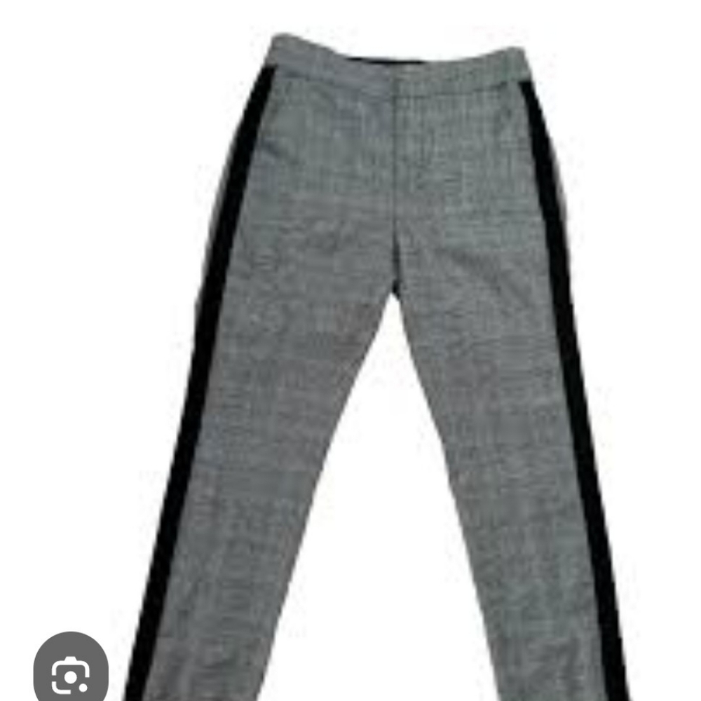 Joie Gray Plaid Pants With A Black Stripe On Each Side.